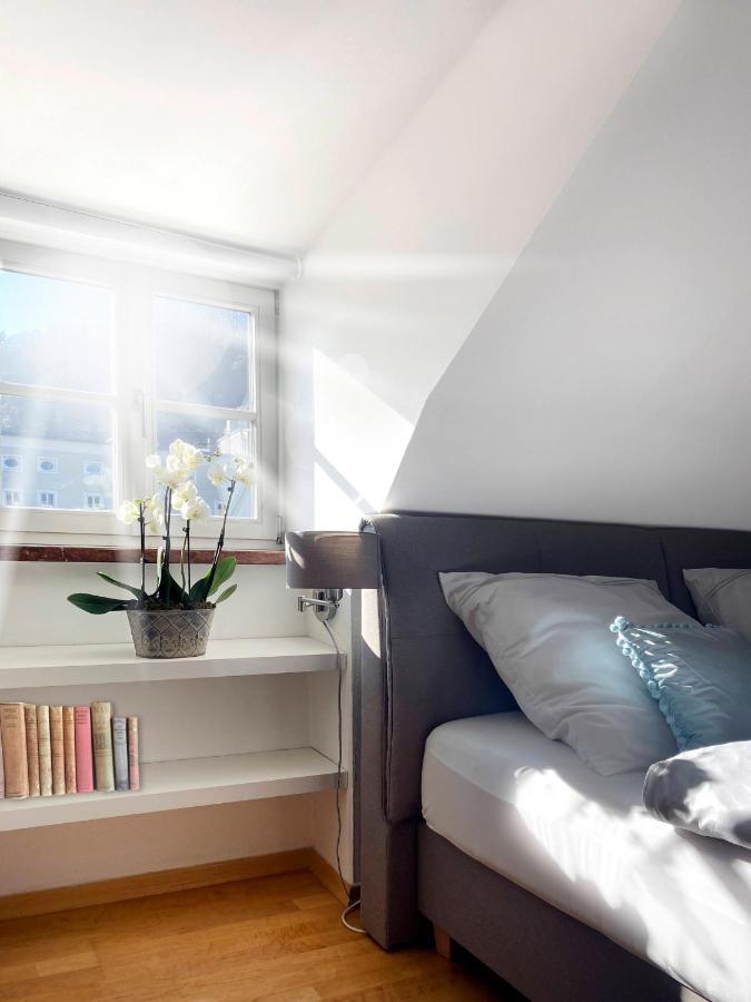 Ultimate Concierge Serviced Private Penthouse Apartment, In Altstadt Apartment *